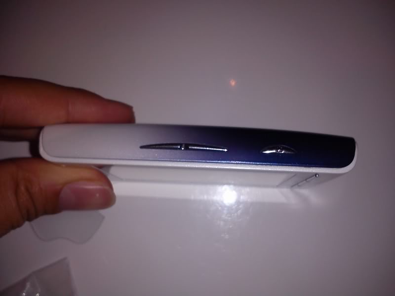  Xperia X8 + Sıfır Ayarında + Full Kutulu + GARANTiLi + 4GB Hafıza Kartlı