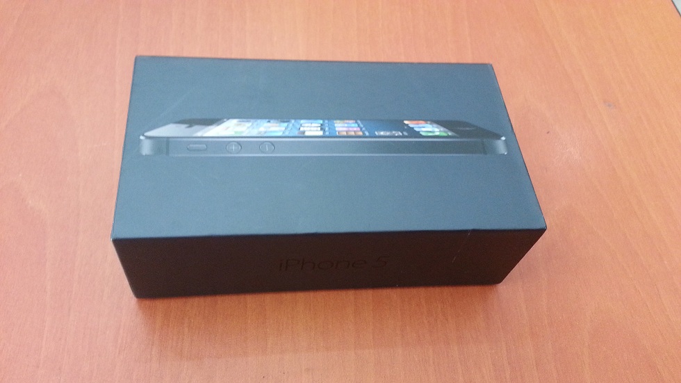  Satılık iphone 5 16 gb siyah.Turkcell den alınma.Genpa garantili.indirim.