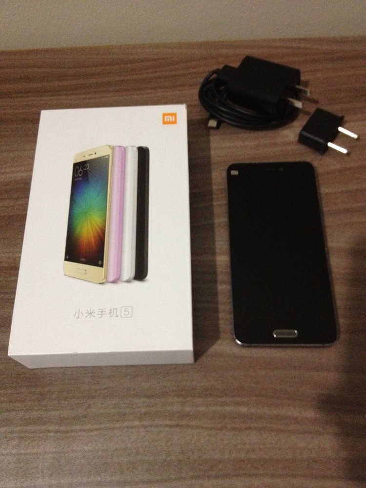 Xiaomi mi5 64gb siyah + Bolca aksesuar