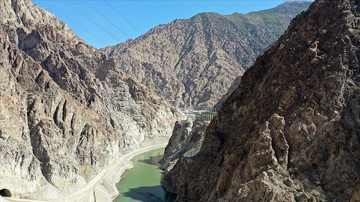Sınıfında dünyanın en yüksek beşinci barajı Yusufeli Barajı açıldı