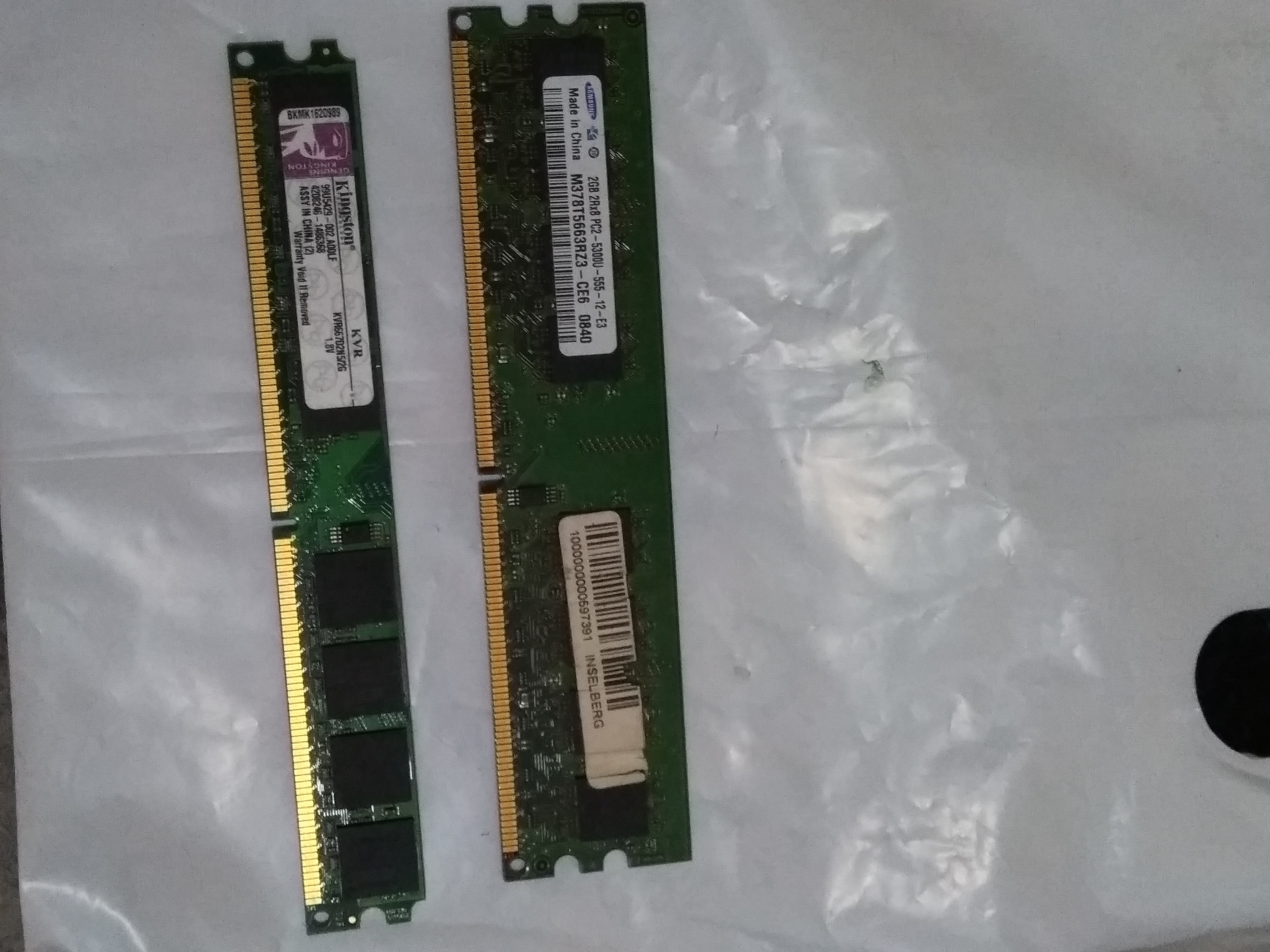 Satılık // 2*2GB Kingston-Samsung 667MHZ Ram