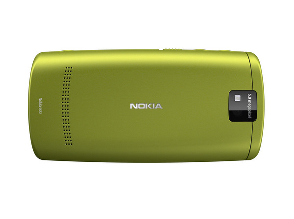Symbian Belle işletim sistemli ve 1 GHz işlemcili Nokia 600, 700 ve 701 tanıtıldı