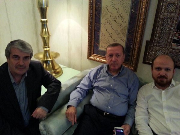  Aynen Bilal Erdoğan felan kaçıyodu aynen