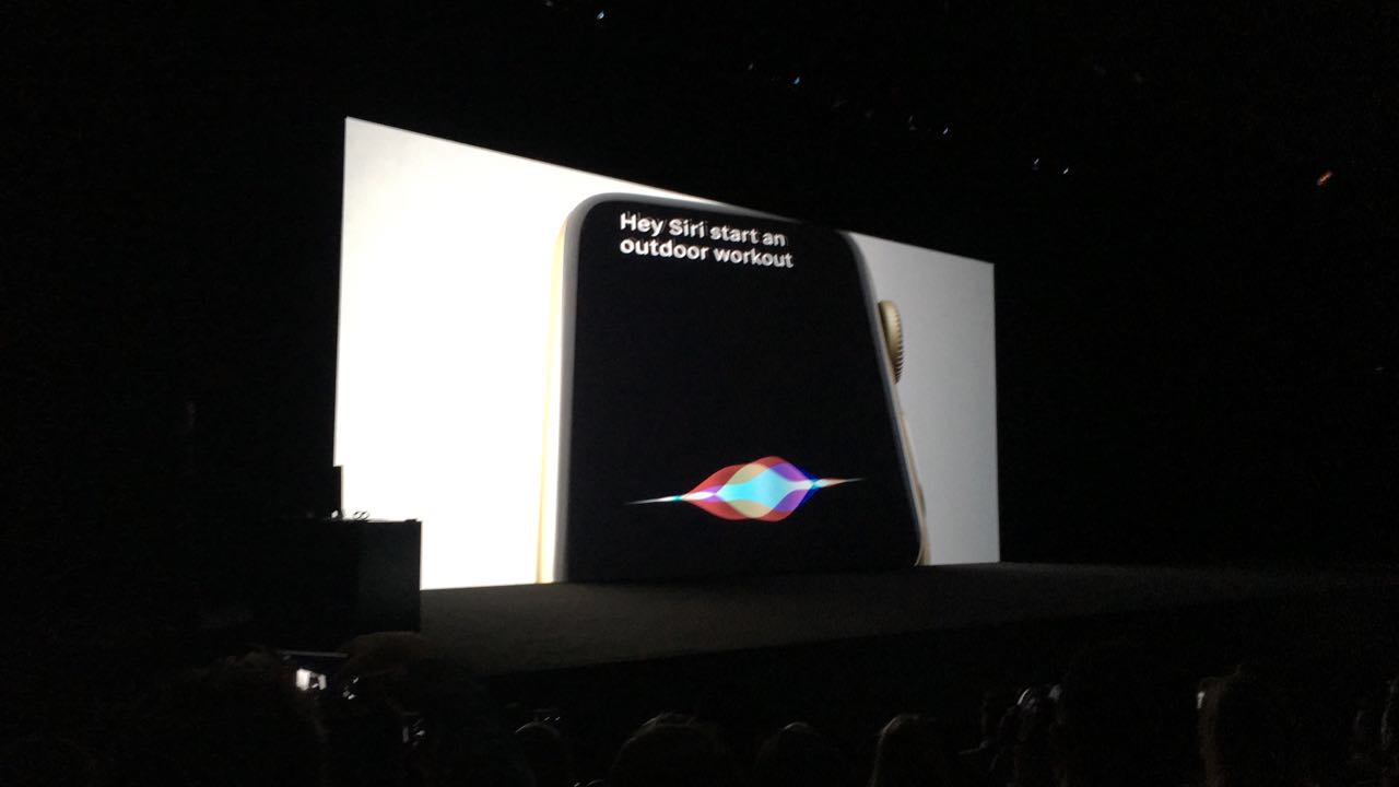 iPhone 7 ve 7 Plus 'Simultane Çeviri' ile Canlı Yayında Tanıtılıyor