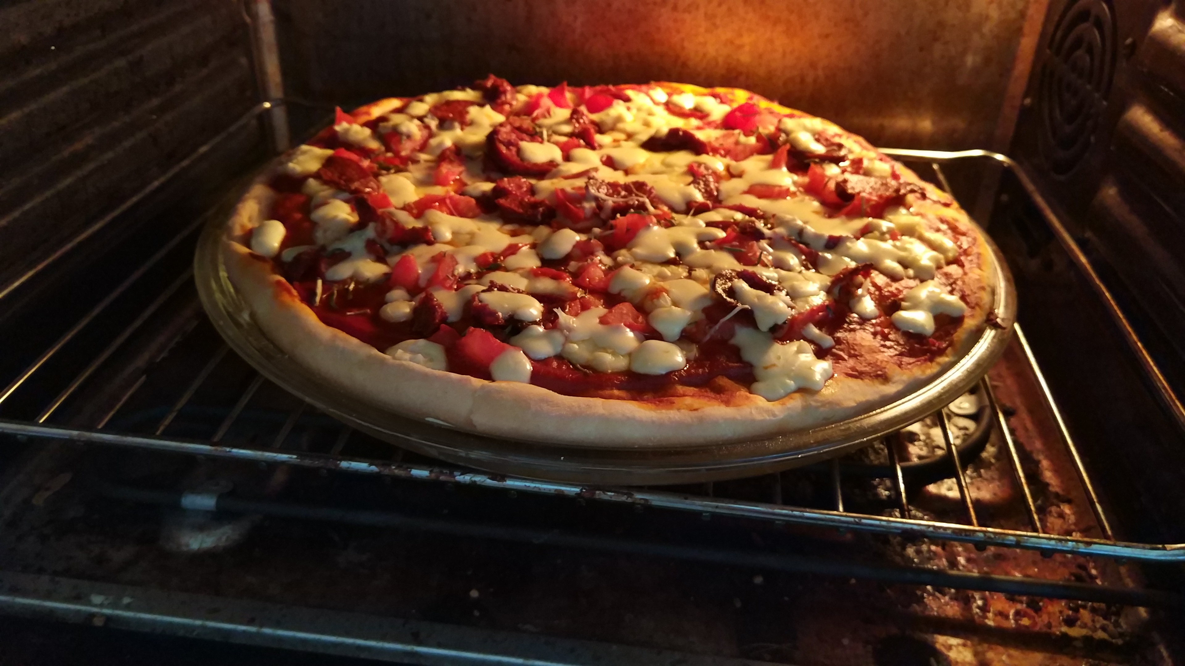 сколько надо градусов чтобы испечь пиццу в духовке фото 91