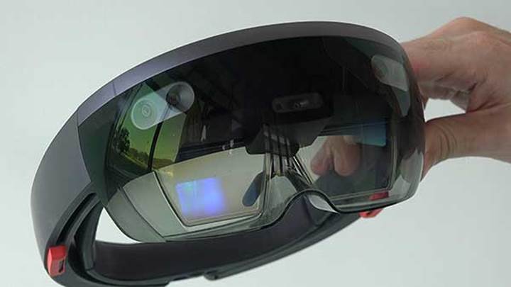 Microsoft HoloLens'i denedik 'İlk izlenim' inceleme