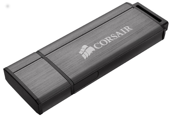 Corsair'den USB 3.0 destekli 3 yeni flash bellek