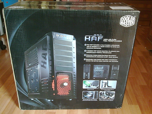  Cooler Master HAF 932 derneği. -- (Kasa incelemesi.)