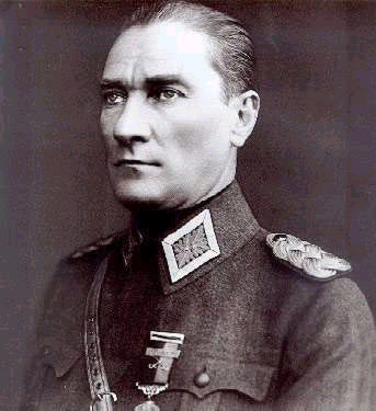  Atatürk Mareşalmidir?