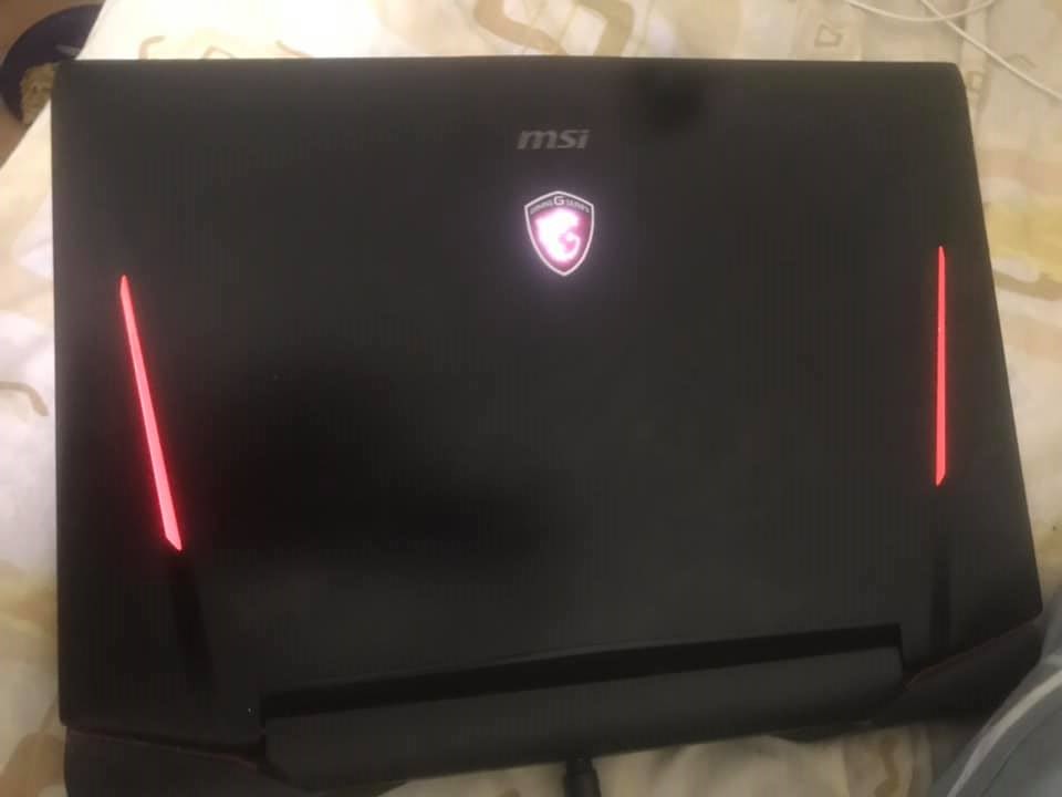 MSI GT80 İ7 4980HQ - NVIDIA GTX980M SLI (8x2 16GB) / 32 GB RAM / 512 GB SSD - 1TB HDD / 6500 TL