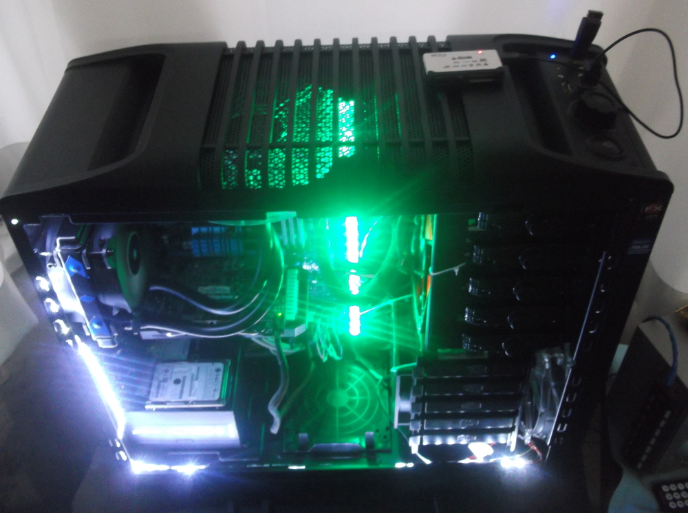  Cooler MASTER STORM SNİPER DEV SİYAH KASA &&&&&& İLK GELEN ALIR &&&&&&