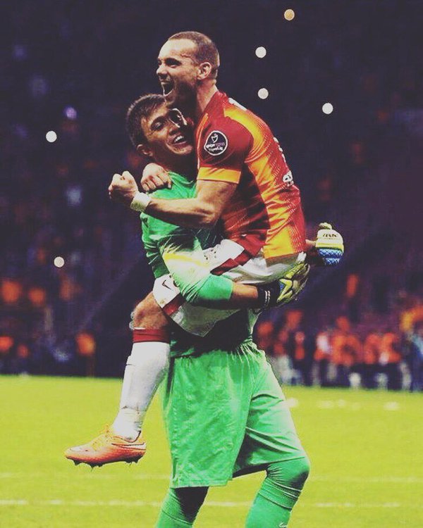  STSL 2015-16 32. Hafta | Galatasaray- Beşiktaş| 20:00 | 8 Mayıs