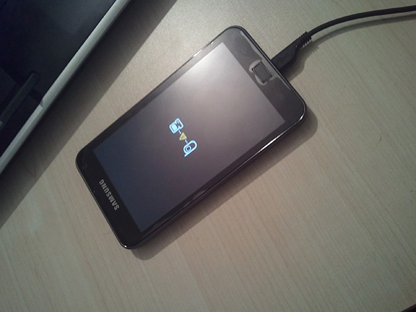  Eryigit Custom ROM -Samsung Galaxy S Wifi 5.0-GingerBread-2.3.6 G70ZCKP /CWM/r13 Kernel