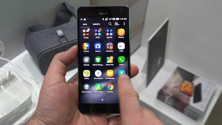 8GB RAM'li ilk telefonu kullandık: Asus ZenFone AR
