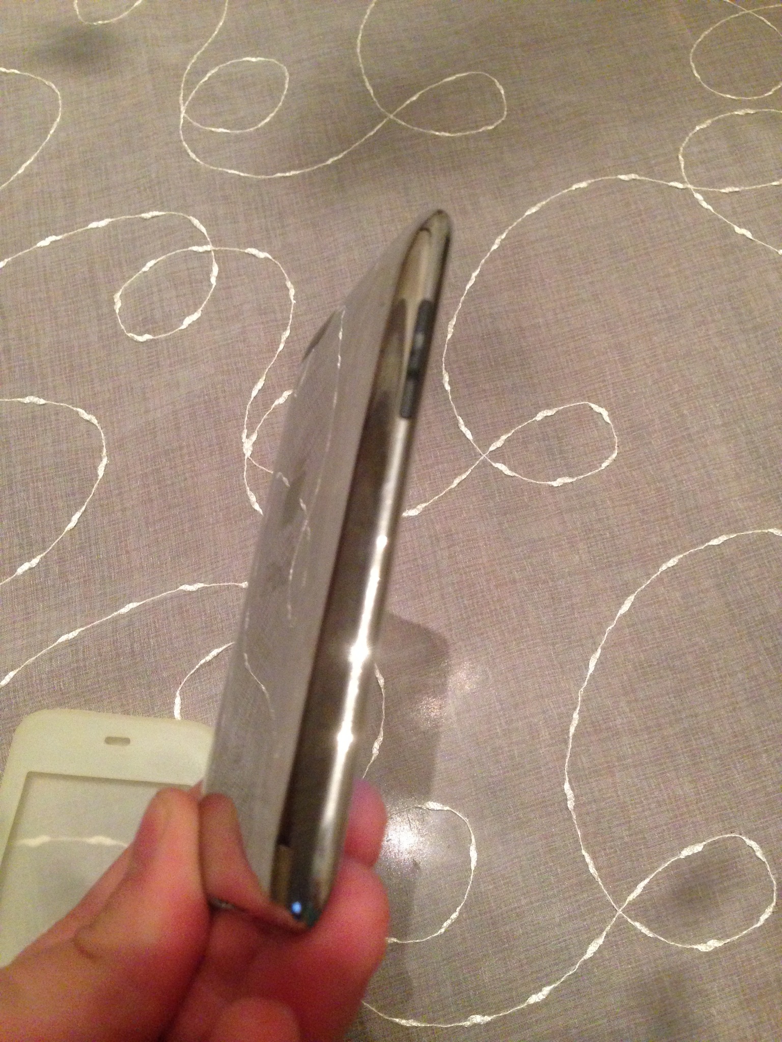  Satılık İpod touch 3.nesil 32gb 120TL