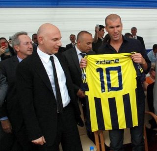  ..::Fenerbahçe Sevdalısı Ünlüler::..