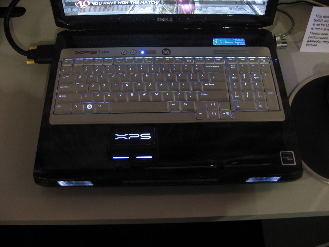  .::Dell XPS M1730 Gamer Notebook (Review & 3D Mark 06 Tests)::.