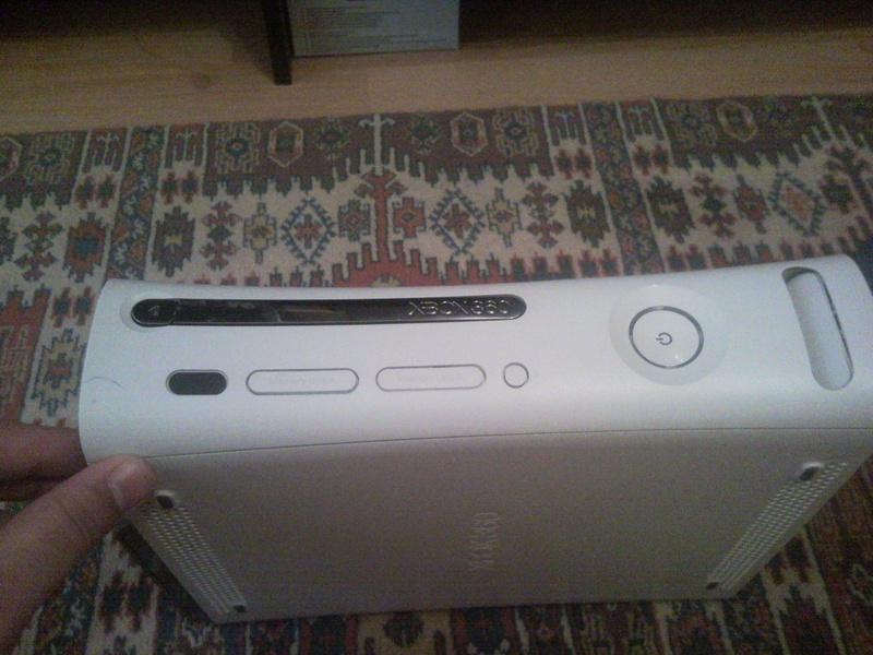  Xbox 360 Falcon board 2 adet kol 120 gb hdd tertemiz sorunsuz