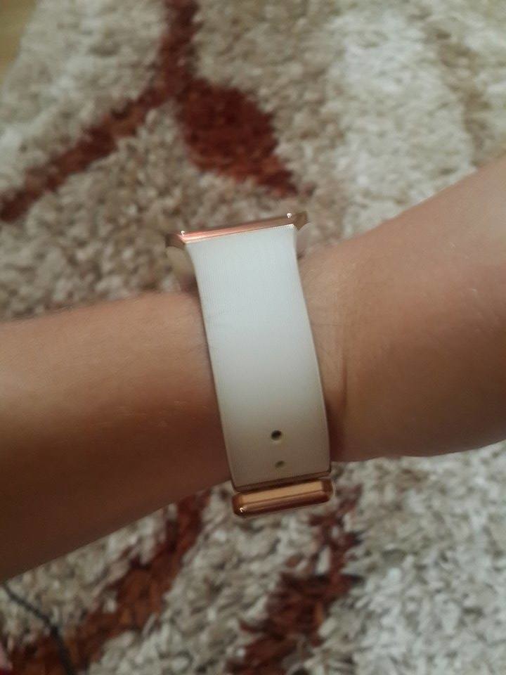  SAMSUNG GOLD GEAR SATILIK