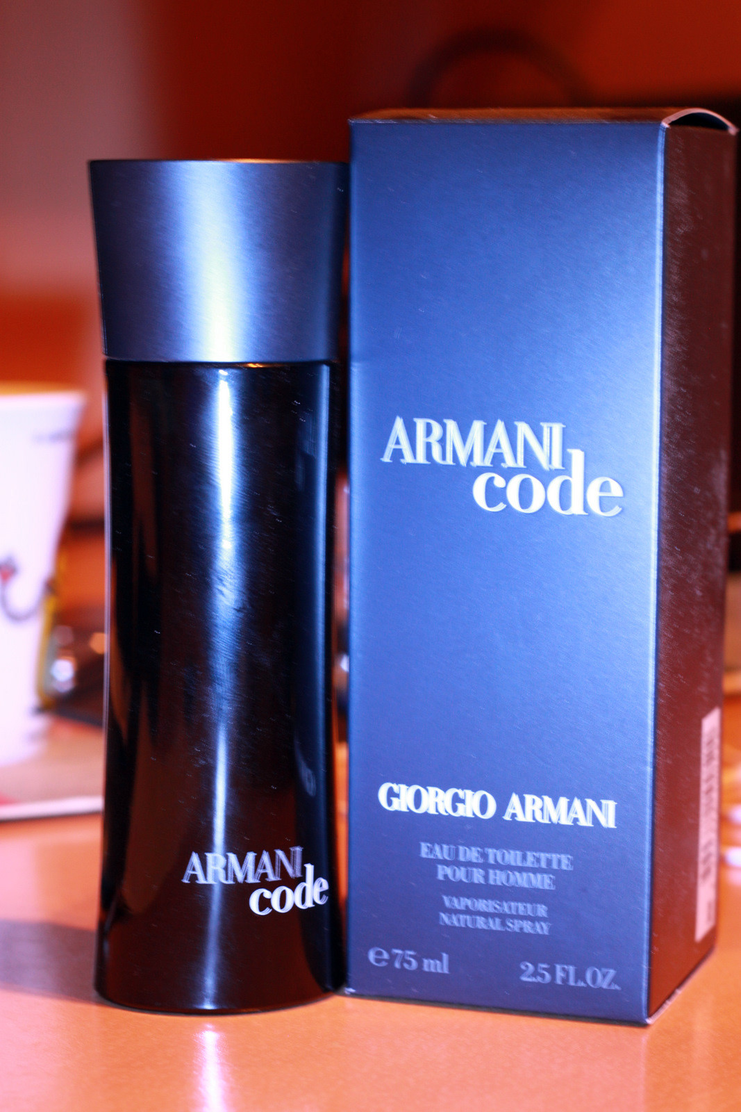 Armani black dude. Armani code. Армани Блэк мужские духи. Armani Black code мужской.