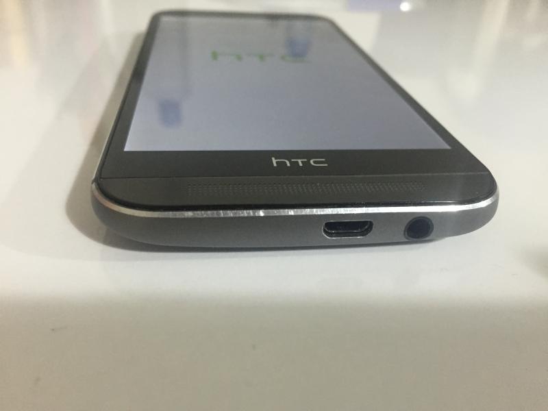  HTC One M8 Gun Metal ***699 TL***