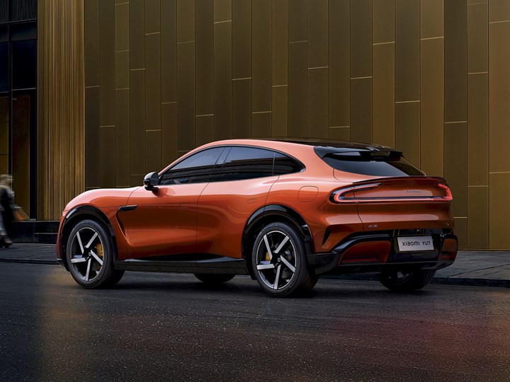 Xiaomi YU7 resmen tanıtıldı: Ferrari havası, 835 km menzil