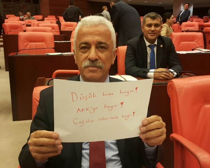 “Adil Kullanım Kotasına Hayır!” kampanyası meclisten destek buldu