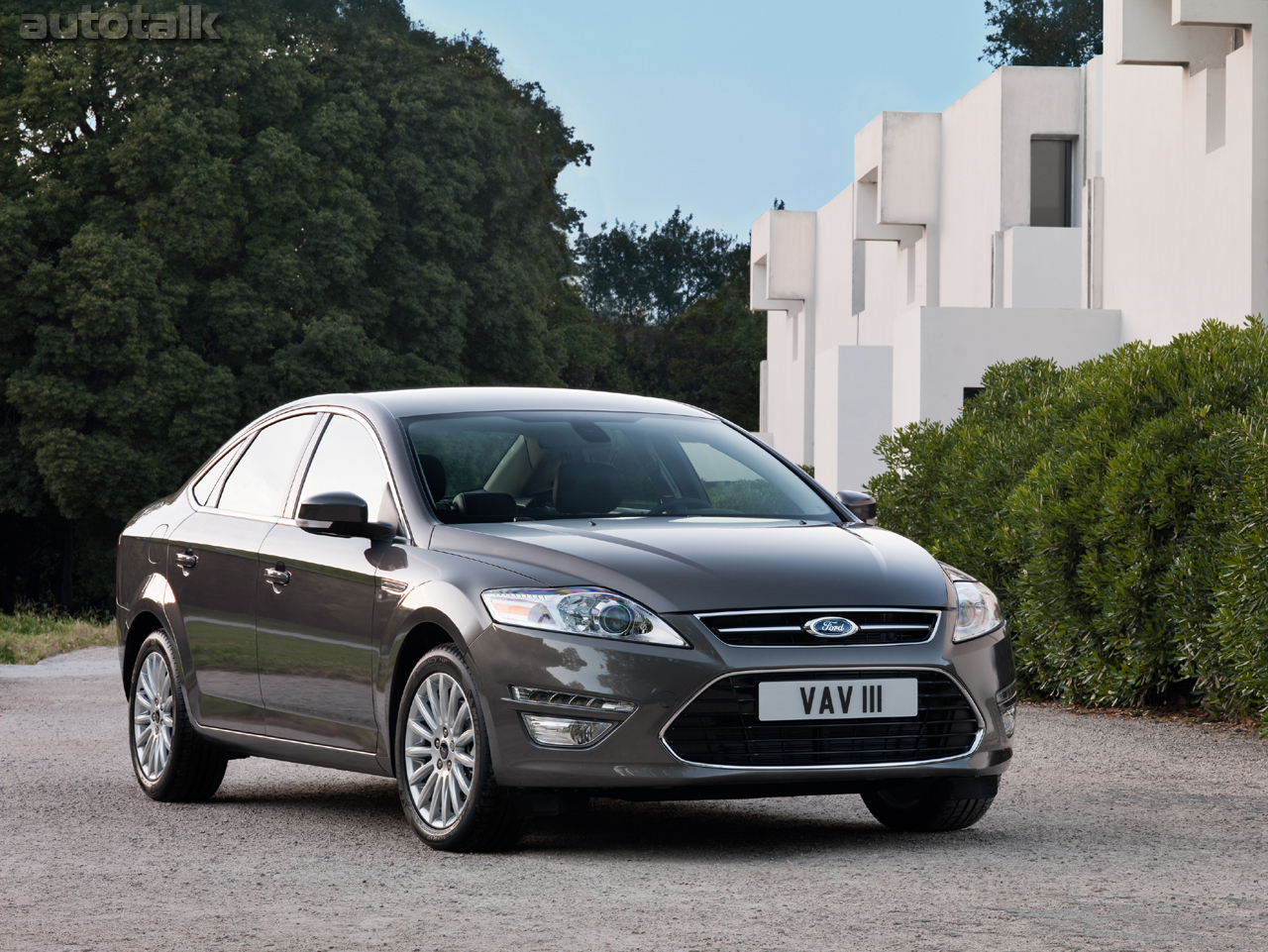  2011 FORD  MONDEO (makyaj)