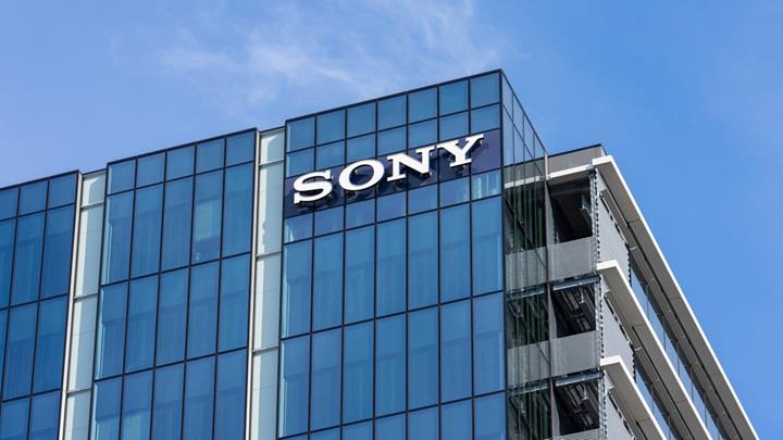 Japon hükümeti Sony'ye 380 milyon dolar mali destek sağladı