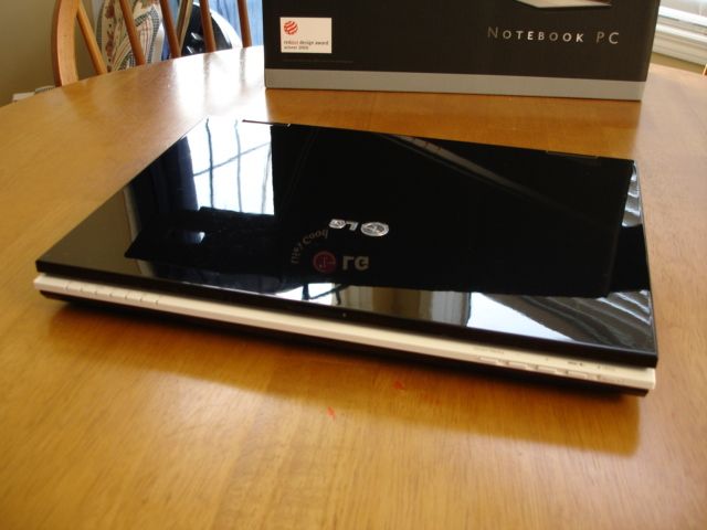  Satılık notebook LG S1, 2900ytl!