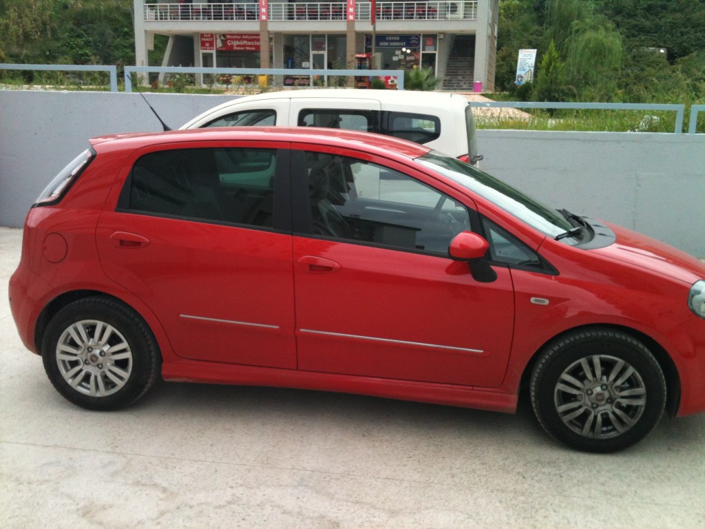  ### Yeni Fiat Punto 2012  topluluğu .. ^#### +19 üye