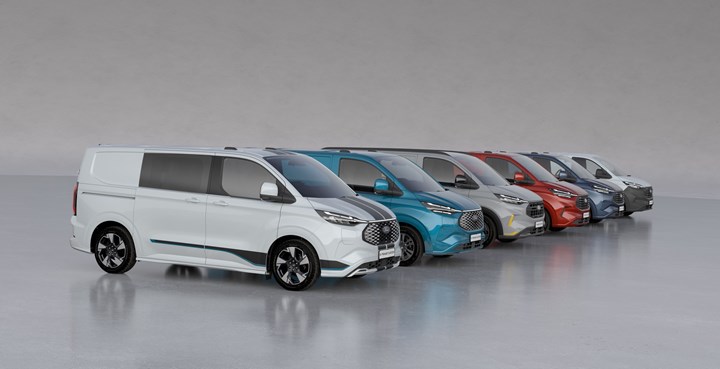 2023 Ford Transit Custom ailesi tanıtıldı: Dizel, PHEV ve %100 elektrikli versiyonlar