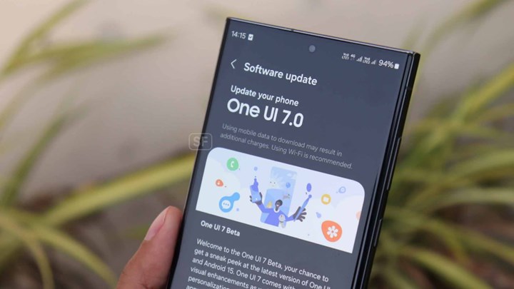 Galaxy S22 serisi ve S23 FE için One UI 7 güncellemesi sunulmaya başlandı