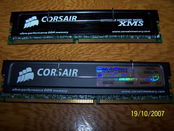  2 x 256MB DDR CORSAİR XMS CL2 BELLEK