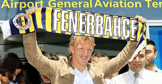  Kuyt Gitmiyor!