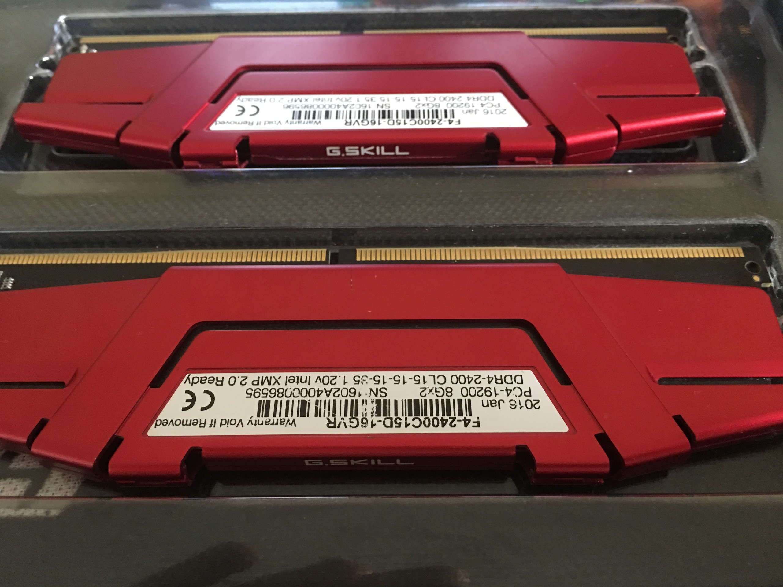 FİYAT DÜŞTÜ ! GSKILL 16GB (2x8GB) RipjawsV Kırmızı DDR4 2400MHz CL15 1.2V