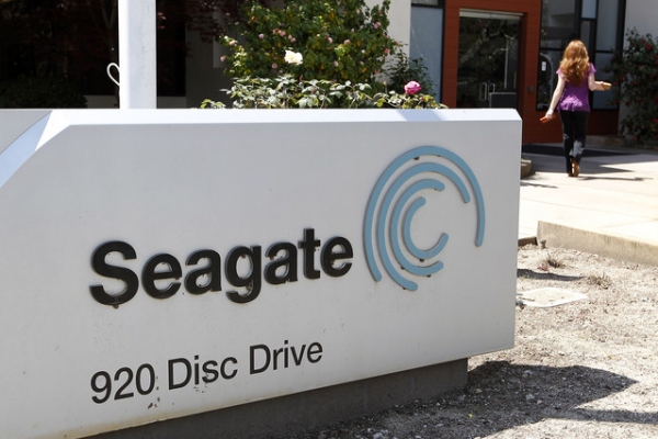  Seagate Barracuda 2TB (ST2000DM001) sabit diskteki periyodik ses?