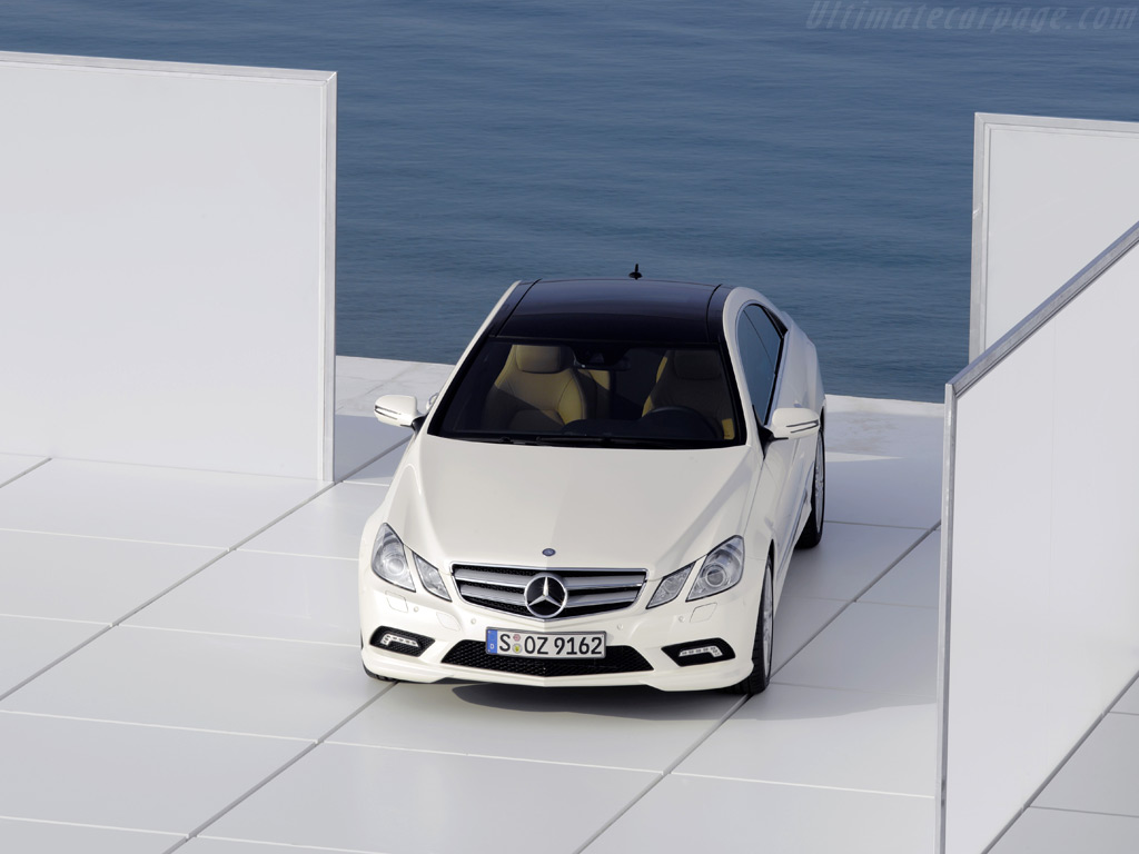  İlk E-Class Coupe sahibini buldu