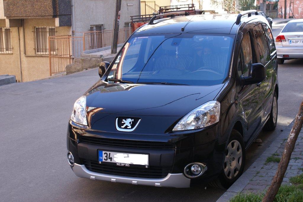  <<<< PEUGEOT PARTNER TEPEE GRUBU >>>>