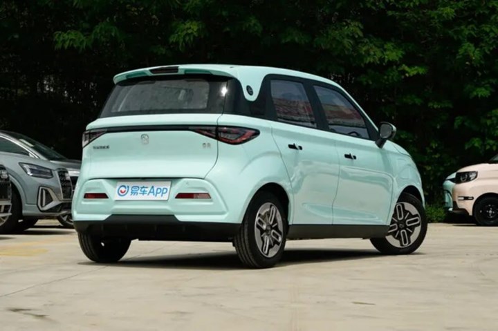 Chery'nin 8300 dolarlık minik elektriklisi QQ Domi, Çin'de satışa sunuldu