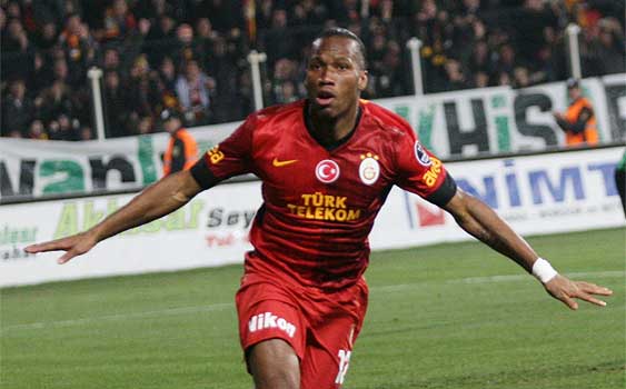  Schalkenin Drogba itirazı Kabul edildi.