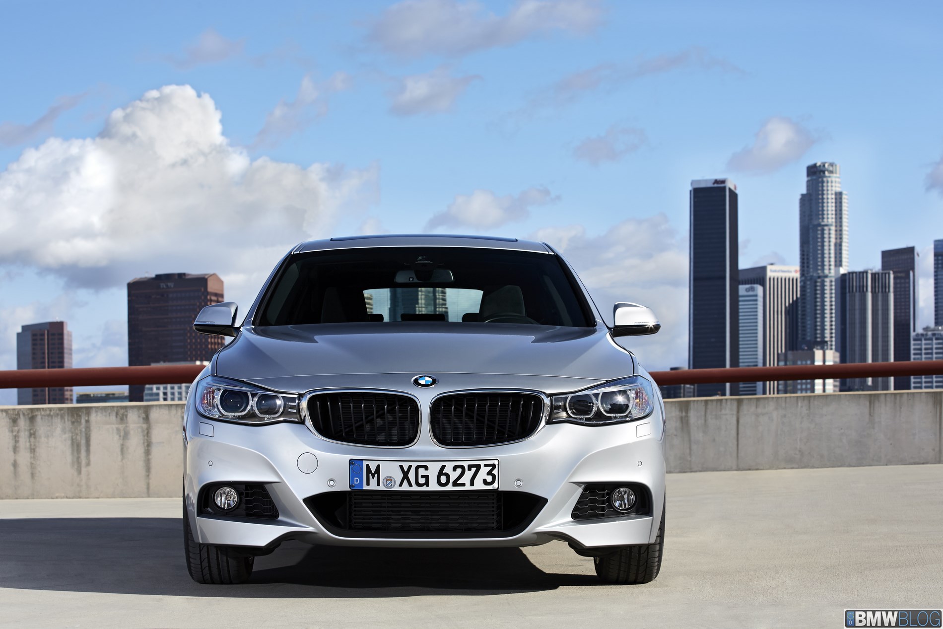  YENİ BMW 3 SERİSİ GT TANITILDI