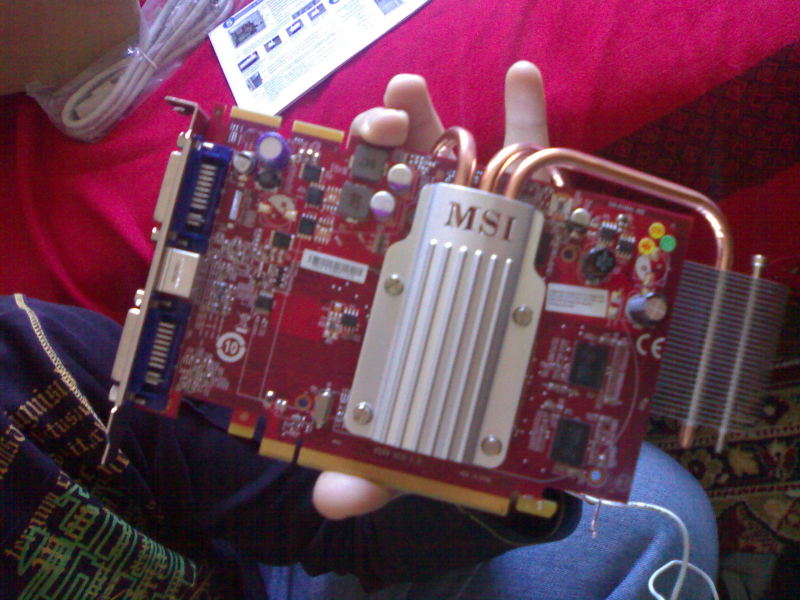  Satılık MSI 2600XT 512 Mb 128 bit