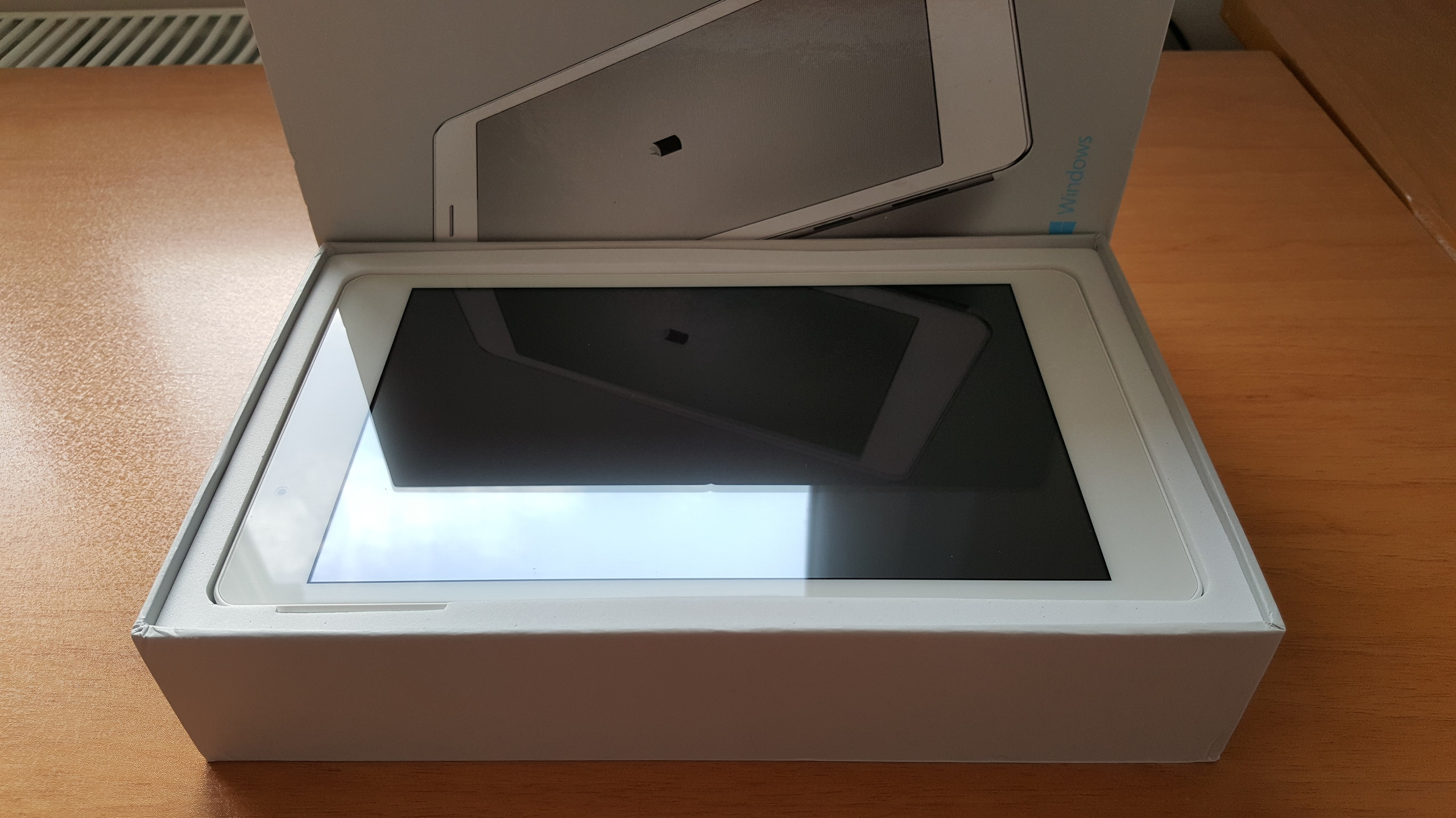 [Satılık] Windows Tabletler (Reeder, Piranha, Hometech) VINN - JET Hediyeli