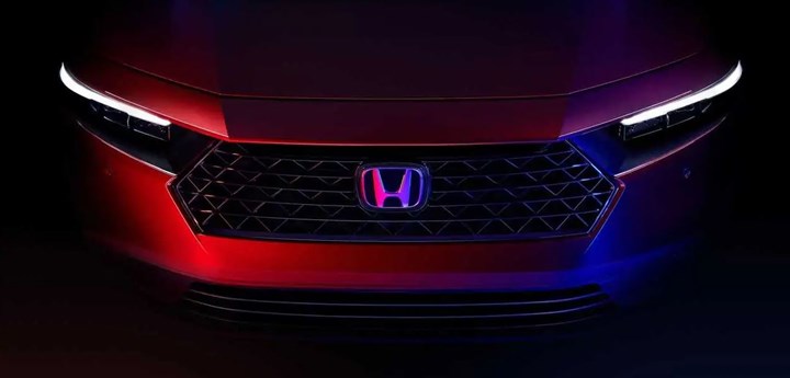 2023 Honda Accord'un tasarımı açığa çıkıyor: İşte ilk resmi ipucu görselleri