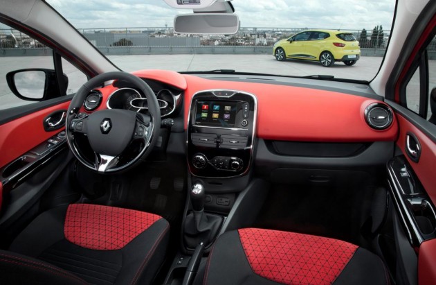  Yeni Renault Clio 0.9 TCE Test Sürüş İzlenimleri (video + foto )
