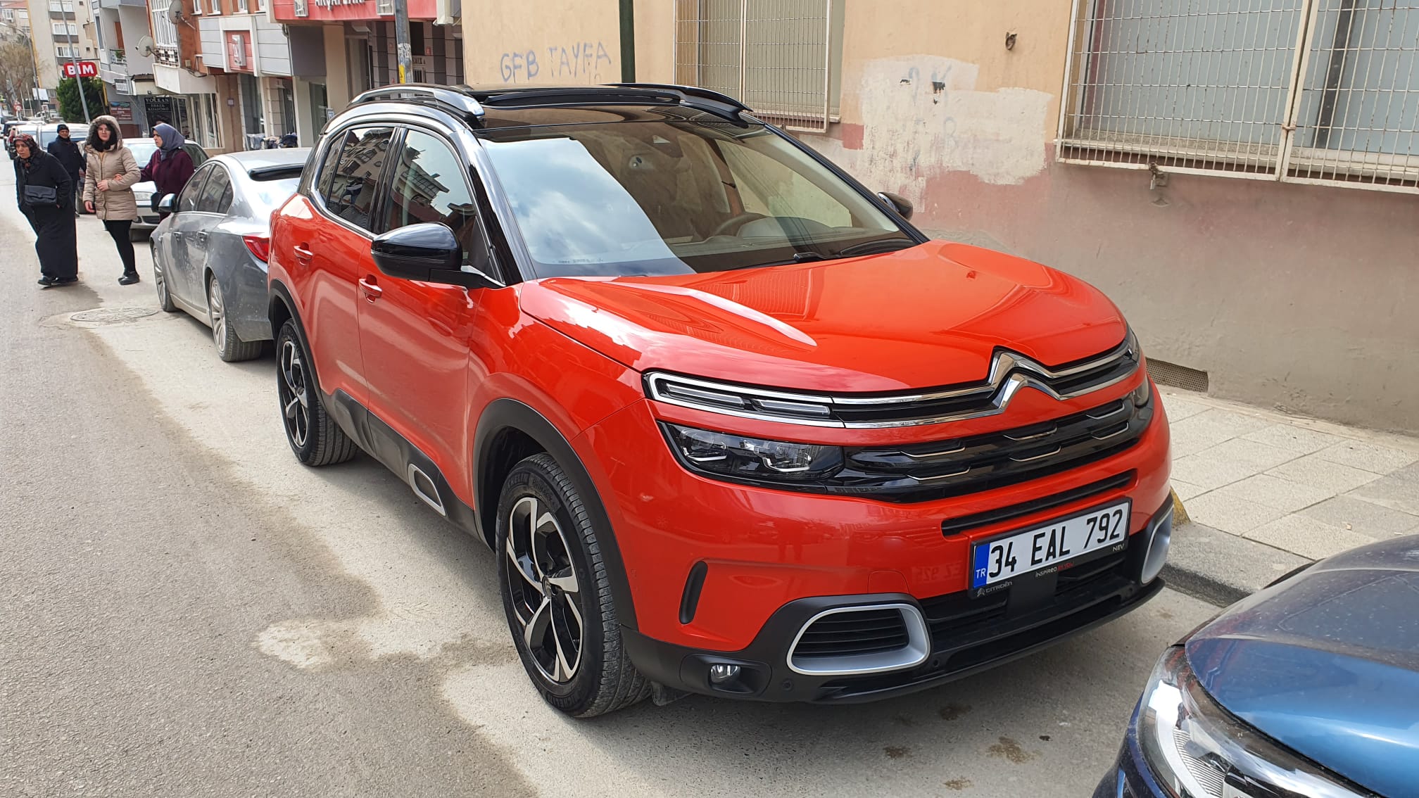 C5 Aircross оранжевый