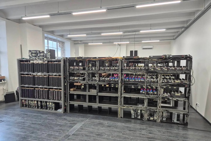 Önce ABD şimdi Letonya: SIM kart dolandırıcılığına küresel darbe