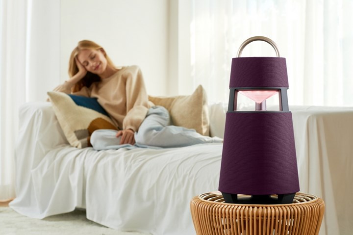 LG’den oda lambası şeklinde Bluetooth hoparlör