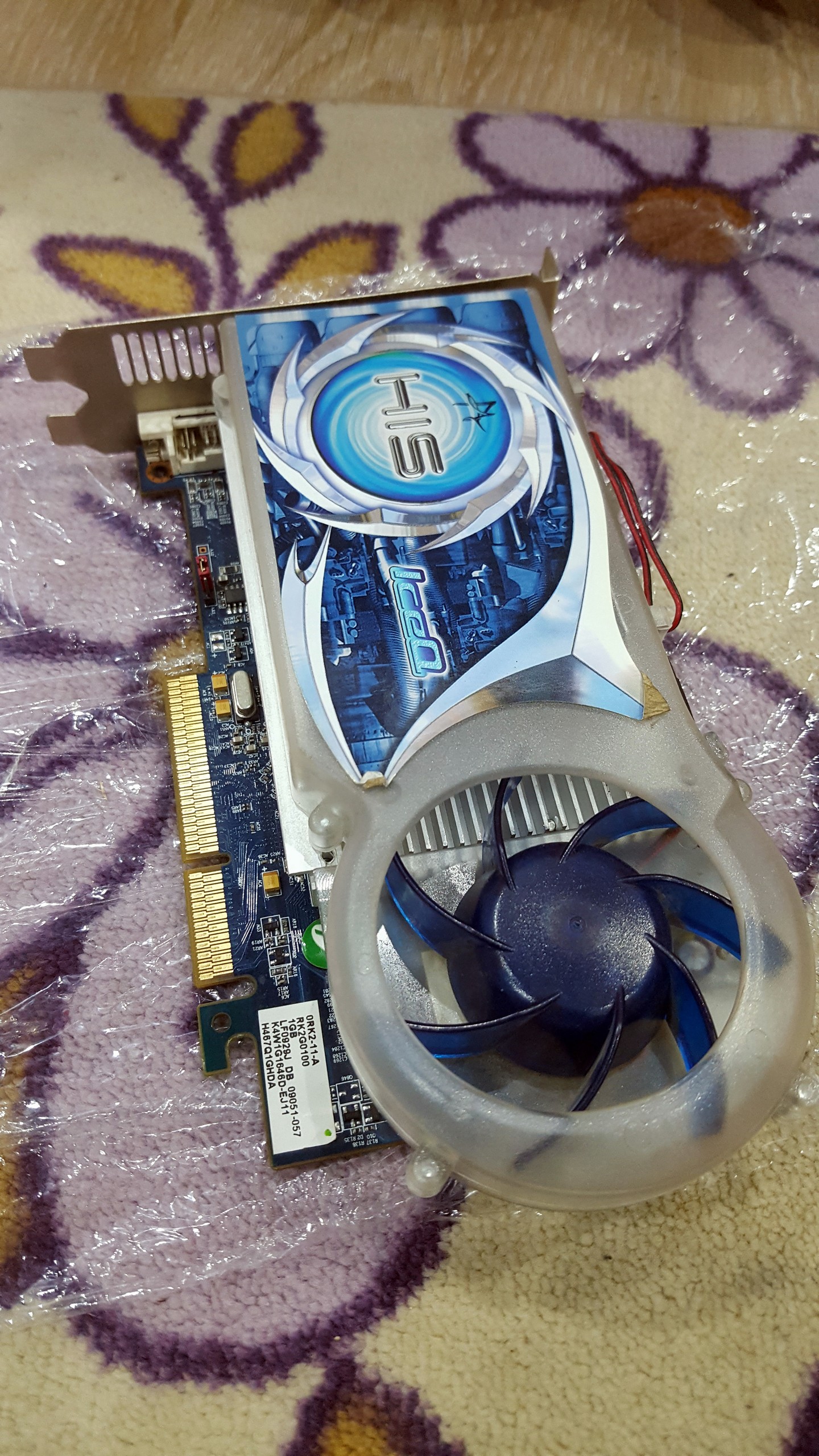 AGP KRALI ATI HIS HD4670 1 GB EKRAN KARTI